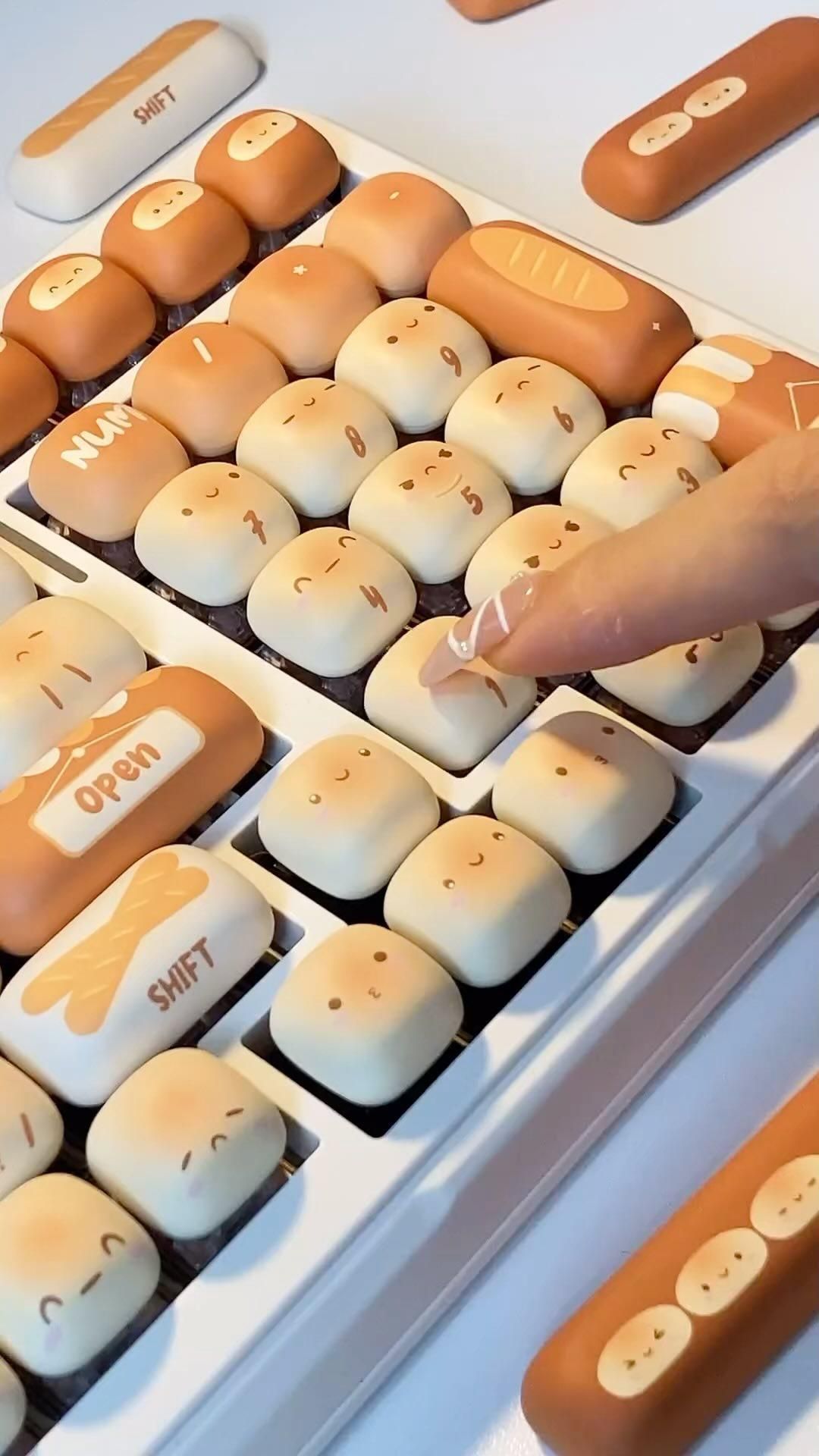 Keyboard